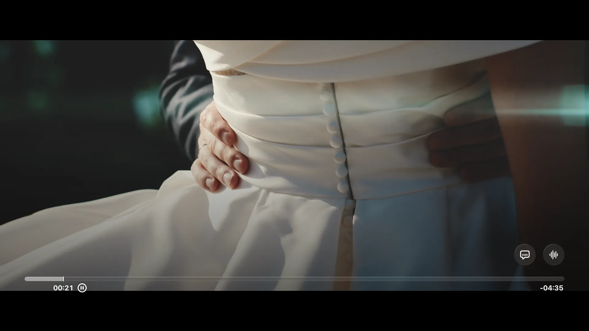 Full-screen player in STRIMY TV